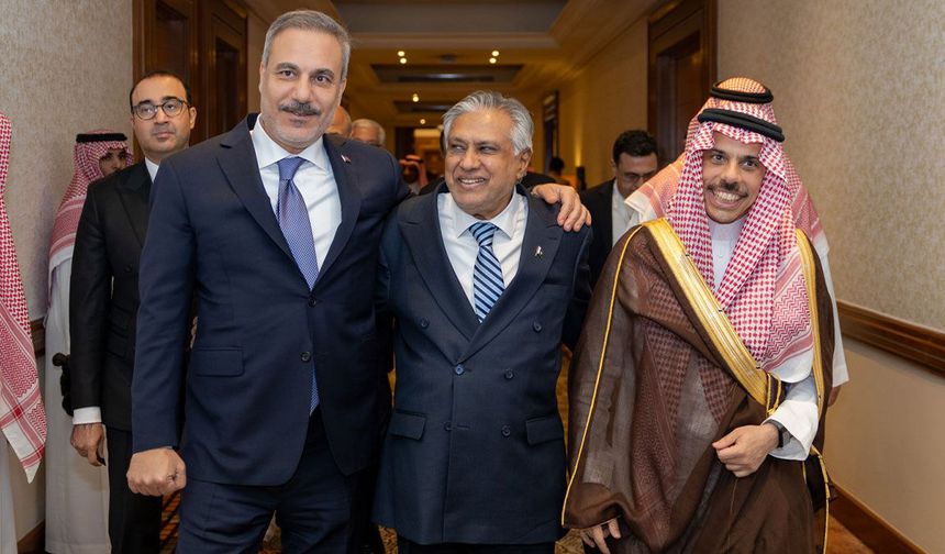 Mekke İttifakı Devreye Girdi: Türkiye ve Pakistan Suudi Arabistan'a Asker Gönderiyor