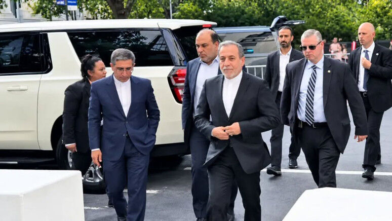 BM'de Trump Usulü: Kürsüde Tehdit Yan Salonda Müzakere