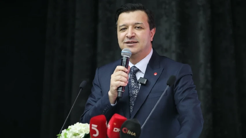 SP Lideri Mahmut Arıkan’dan Fon Vurgununa Siyasi Ayak Tepkisi “Altı Ticaret, Ortası Rezalet, Üstü İhanet”
